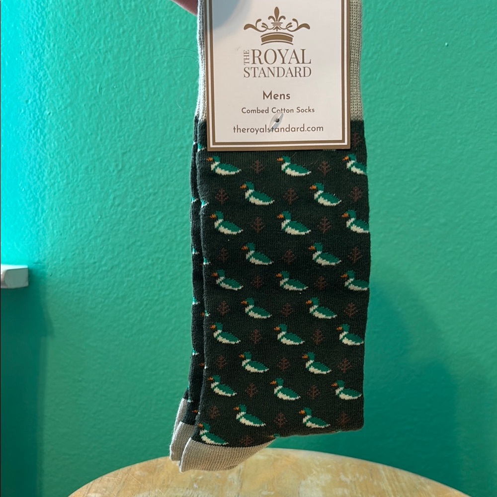 The Royal Standard Men's Green Duck Print Socks